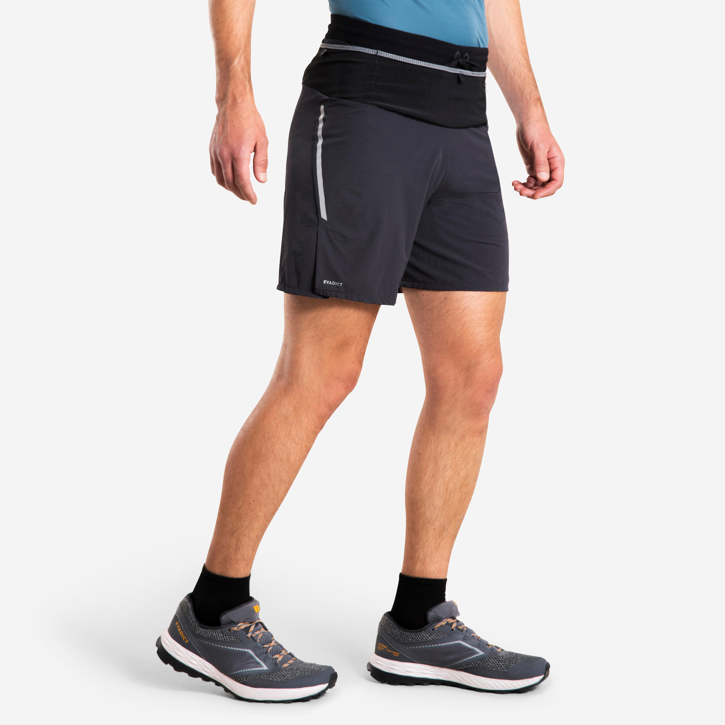 KIPRUN Pánske bežecké šortky Run 900 Ultra karbónovosivé šedá 340@M-KIPRUN