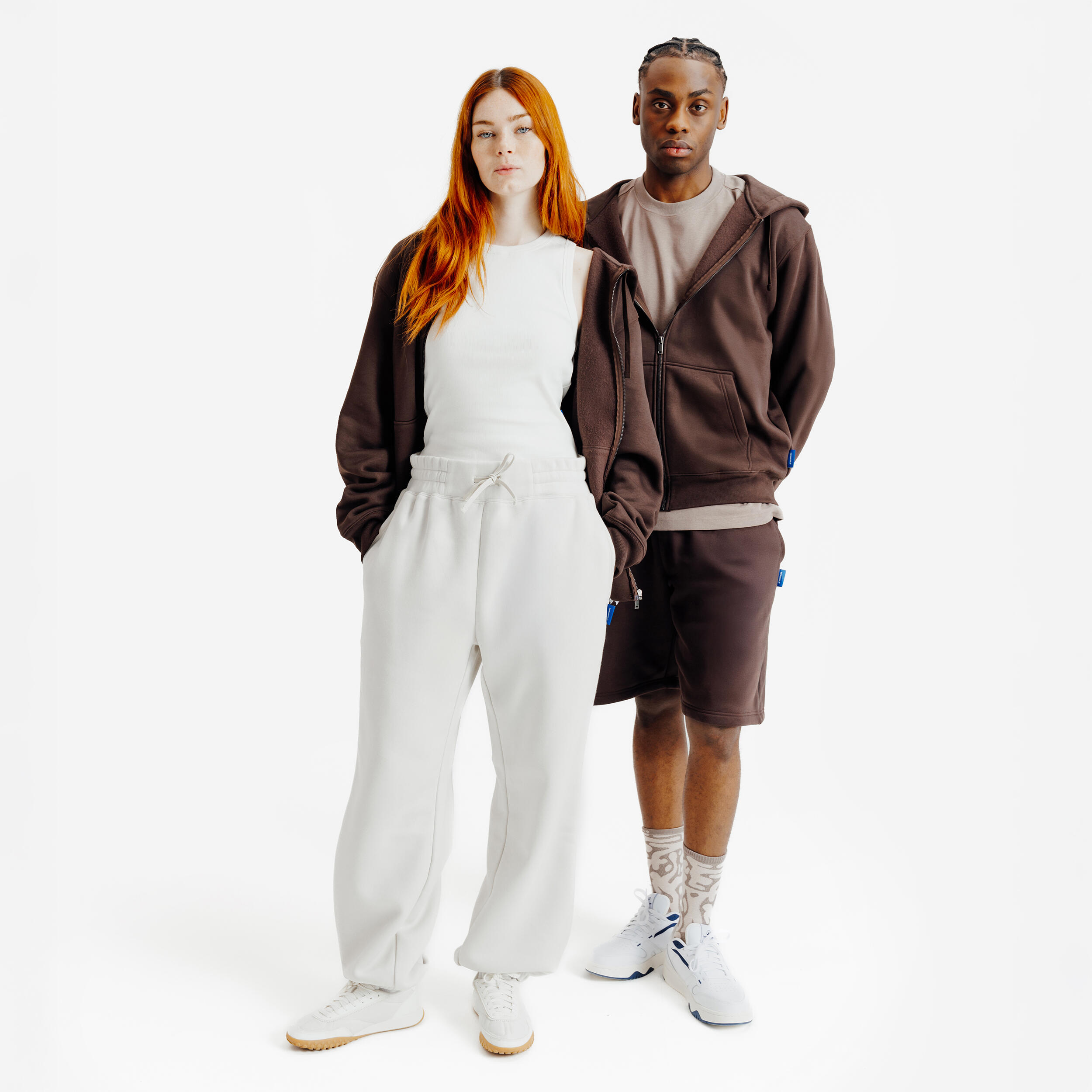 DECATHLON Mikina na zips unisex hnedá hnedá 349@L-DECATHLON